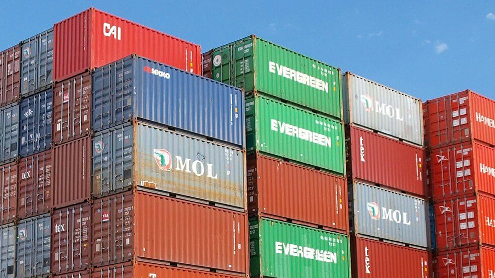 Experimenting GitHub Container Registry